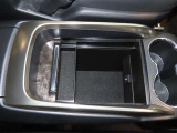 トヨタ認定中古車は、トヨタならではの『3つの安心』をセットにしたトヨタ販売店の中古車ブランドです。