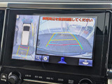 パノラミックビューモニターシステム搭載!クルマの前後左右のカメラを用いて全方位をナビモニターで確認が出来き安全運転・駐車をサポートします!