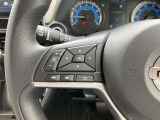 オーデイオやナビのコントロールができるスイッチ、運転中は手を放さず手元で操作可能なんです!