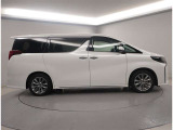 私たちは「喜んでいただける」お車を目指しています。中古車なんて「値段は安いけど&hellip;」あんしんして乗れるのかな〜なんて不安になるお客様も多いと思います。不安を解決し、いいお車選びしてください!