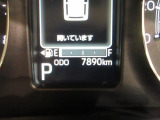 たとえばダイハツのお店にある、たくさんのスマアシ搭載車は、正常に作動する事をしっかり確認します。