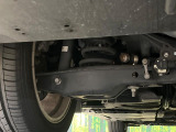 お車を安心してお乗りいただく為には、足回りの定期点検が欠かせません。サービスサポート(有償保証)では無料点検もご提供しており、安心のカーライフをお過ごしいただけるサポート体制が整っています。