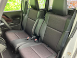 運転しやすい視界設計と、快適なシートが、ドライバーをサポート。安全で快適なドライブをサポートします。