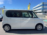 車両入庫時には外装磨きと内装クリーニングを実施しております。納車前にも実施いたしますので、綺麗に快適にお乗りいただけます。