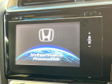 【メーカー純正ナビ】インテリアに溶け込むスタイリッシュな「専用設計」メーカーナビを装備♪視認性や操作性など基本性能にも優れ、より上質なカーライフをお楽しみいただけます。