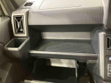弊社では、お車を納車してからが本当のお付き合いのスタートだと思っています。お客様に頼りにされる「お店」を目指しています!