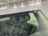 先進技術によってさらに進化した「次世代スマートアシスト」が毎日の運転で感じる不安や緊張を減らし、ヒヤッとするシ-ンを未然に防ぐためにサポ-トします!