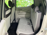 運転しやすいシンプルな操作系。初めての方でもすぐに慣れることができるでしょう。安全運転をサポートします。