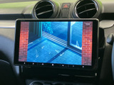 停車中にテレビや動画を楽しめる機能が搭載されています。長距離移動や休憩時間に、リラックスした時間を過ごせます。家族でのドライブにも最適です。