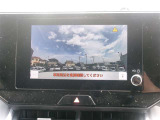 ■バックカメラ■ モニターを見ながら車庫入れやバック運転ができるので、車庫入れが苦手な方や大きな車を運転する際にも安心!現在のバックカメラは小型になってあまり目立ちません。視野も広く、オススメです!