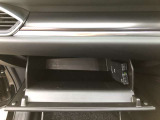 グローブボックス内にはETCが設置されています。