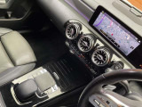 ◆LIBERALAは、輸入車選びの新たなスタイルを提案するインポート・セレクト・ブランドです。オーナー様となる方がクルマから直接感じる感性を第一にした、最良の一台との出会いをコーディネートいたします。