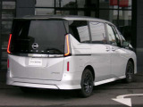 セレナ 1.4 e-POWER ハイウェイスターV 