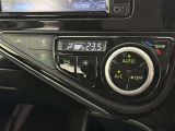 オートエアコンで快適な室内です。