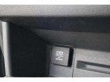 シガーソケットが付いているので、車から電源を取ることが出来ます!