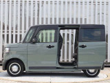 現車確認をご希望の際は、ご希望の日時等を営業スタッフまでご連絡下さい。もちろんお見積りメールでのご連絡もお待ちしております。