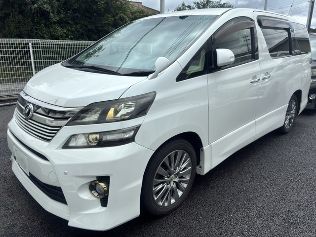 トヨタ ヴェルファイア 