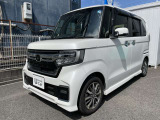この度は、当店の車両をご覧頂きまして誠にありがとうございます。当店では、遠方ご登録・ご納車(別途費用要)や最長120回の分割お支払い(事前審査要)も承っております。ご不明な点は、お気軽にご相談下さいませ。