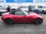 サイドビューもかっこいいですね。