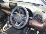 見通しのよいすっきりとした視界で、誰でも運転しやすいです。運転のしやすさは疲れにくさにも繋がりますよ♪