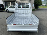 自社整備工場を完備しておりますので、整備・車検・修理などアフターサービスもお任せ下さい。お客様が充実したカーライフをおくれるよう全力でサポートいたします。