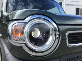 LEDヘッドランプ装備・消費電力が少なく明るいので夜間走行も安心して運転出来ます。