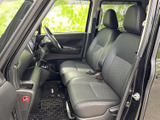 ドライバー視点からの眺界は良好です。操作しやすい配置で、安全運転をサポートします。