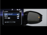 隣車線を走る車両をレーダーで検知し、ドアミラーでは確認しにくい後側方エリアに存在する車両に加え、急接近してくる車両も検知します。車両を検知するとドアミラーに搭載されたLEDインジケーターが点灯します。