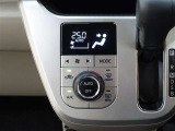 オートエアコンを装備しております!自動で調整してくれますので、車内も快適です☆