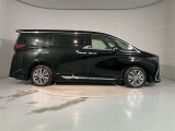 「こんな車屋さんがあるんだ!」、「おもしろい!」と感じていただけましたら、私どもも大変うれしく思います。ご来店のご感想、お待ちしております。