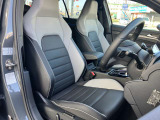 運転席のみパワーシートとなっております。