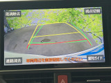 バックモニターで、狭い場所でも安全に駐車。ガイドライン表示で、正確な位置決めが可能です。運転に自信がない方にもおすすめです。