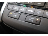 シートヒーター装備付き車!!座席に埋め込まれた電熱線によりシートを暖めることが出来る装備で、温められたシートは、寒い冬には最適です!!