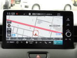 ★地図画面★地図上の文字や記号など細かい表示も鮮明に映し出します。また、スマートフォンのような操作が可能なタッチパネルを採用し、ボタンを探すことなく直感的に操作できます!