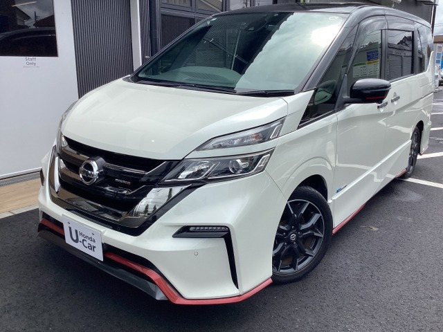セレナ 2.0 NISMO