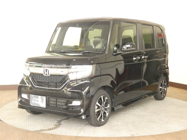 ホンダ N-BOXカスタム 