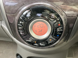 使いやすいインターフェースで、快適なドライブをサポートします。音楽を聴きながら、安全運転を心がけましょう。