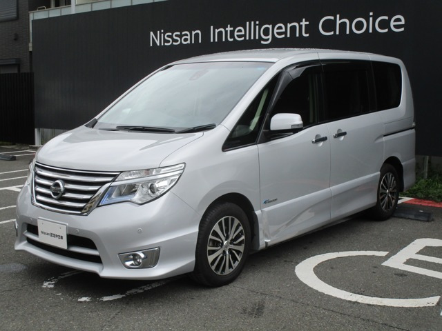 日産 セレナ 