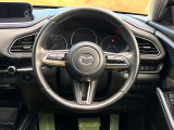 【純正革巻きステアリング】上質な革を使用することで、手にしっかり馴染みとても運転しやすいハンドルです♪