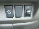 最先端の設備で茨城日産自慢のテクニカルスタッフが責任を持って点検整備します。
