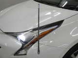 LEDヘッドライトです。デザイン性がよくとても明るいので、夜間の走行や悪天候でも安心です。しかも長寿命!