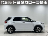 エアロスポイラー付!縁石や段差のある道路での路面干渉にご注意下さい。後席ガラスにフィルムが貼られております!直射日光の緩和やプライバシー保護にも役立ちます!