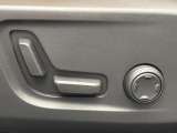 【パワーシート】スイッチ一つで簡単にシート位置の微調整が可能!電動だから力もいりません!自分に最適なシートポジションにセットして、快適なドライブをお楽しみください。