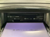 ディスプレイオープンで音楽CD、DVDビデオの視聴も可能です。 ※オーディオ類は保証対象外となります。