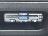 ●ETC車載器(アンテナ分離型音声案内タイプ):お引き渡し時には再セットアップを実施後、お渡しいたします。マイレージ登録に関してもお気軽にスタッフまでお尋ねください。