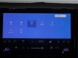 ディスプレイオーディオを装備。スマートフォンと車を繋ぐことで、これまでのナビに加えて色々なサービスが楽しめます。