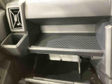 弊社では、お車を納車してからが本当のお付き合いのスタートだと思っています。お客様に頼りにされる「お店」を目指しています!