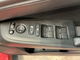 ドアスイッチもシンプルで、使いやすさを考え設計されています。