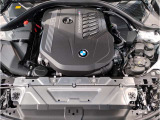 BMWのエンジンは世界的にも認められている高性能エンジンです。レスポンスがよく高回転型の心地よい吹きあがりなど駆け抜ける歓びのキーになる部分でございます。