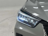 LEDヘッドライトとADB(アダプティブドライビングビーム)付で、夜間走行時の安心感が違います!